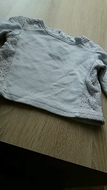 Pull 3-6 mois 68cm