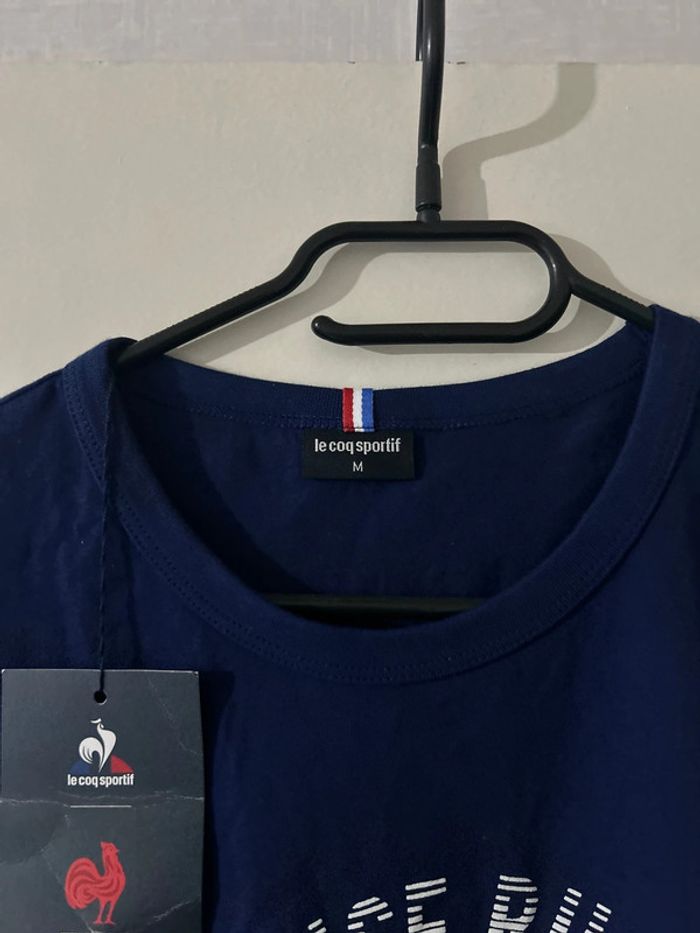 T-shirt bleu marine Le Coq Sportif France 🇫🇷 rugby 🏉 M - photo numéro 2