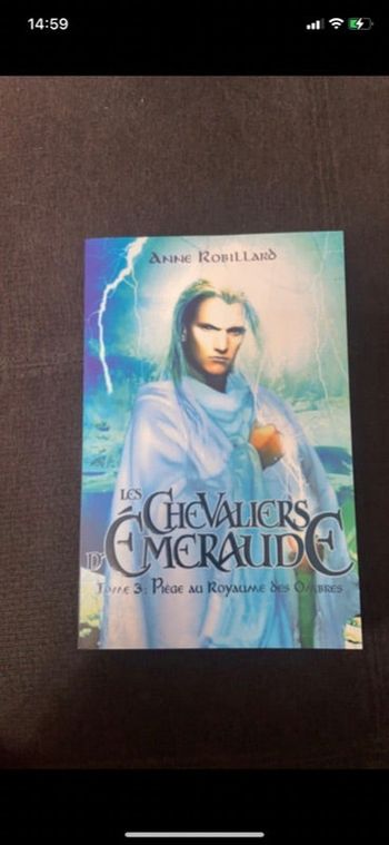 Livre les chevaliers d emeraude