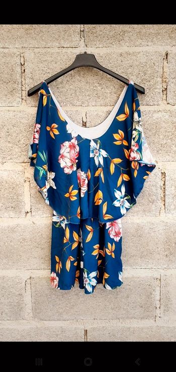 Très belle combishort taille 36 en très bon état 👌