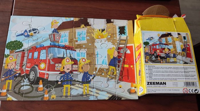 Petit puzzle thème pompier 30 pièces - Grafix - photo numéro 4