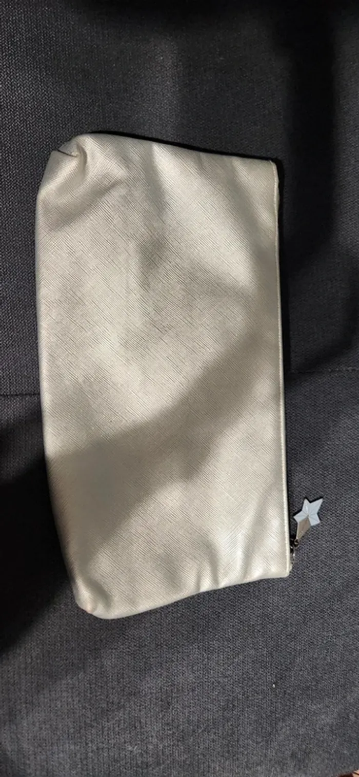 Pochette Mugler - photo numéro 2