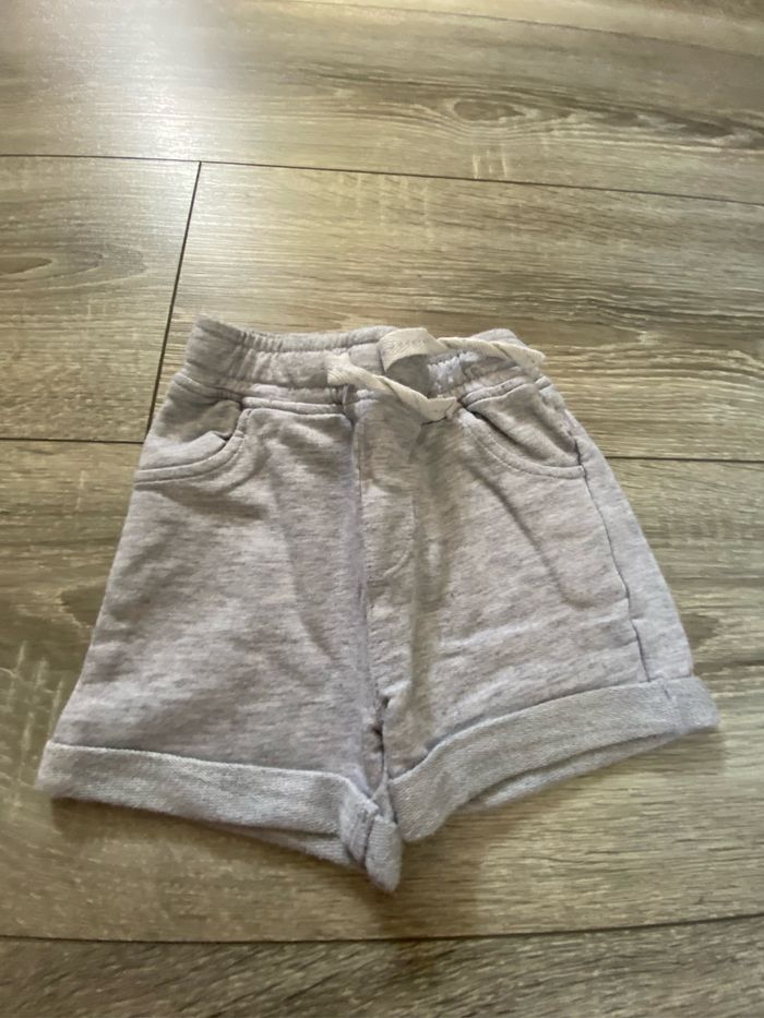 Lot 8 pièces 12 mois - photo numéro 7