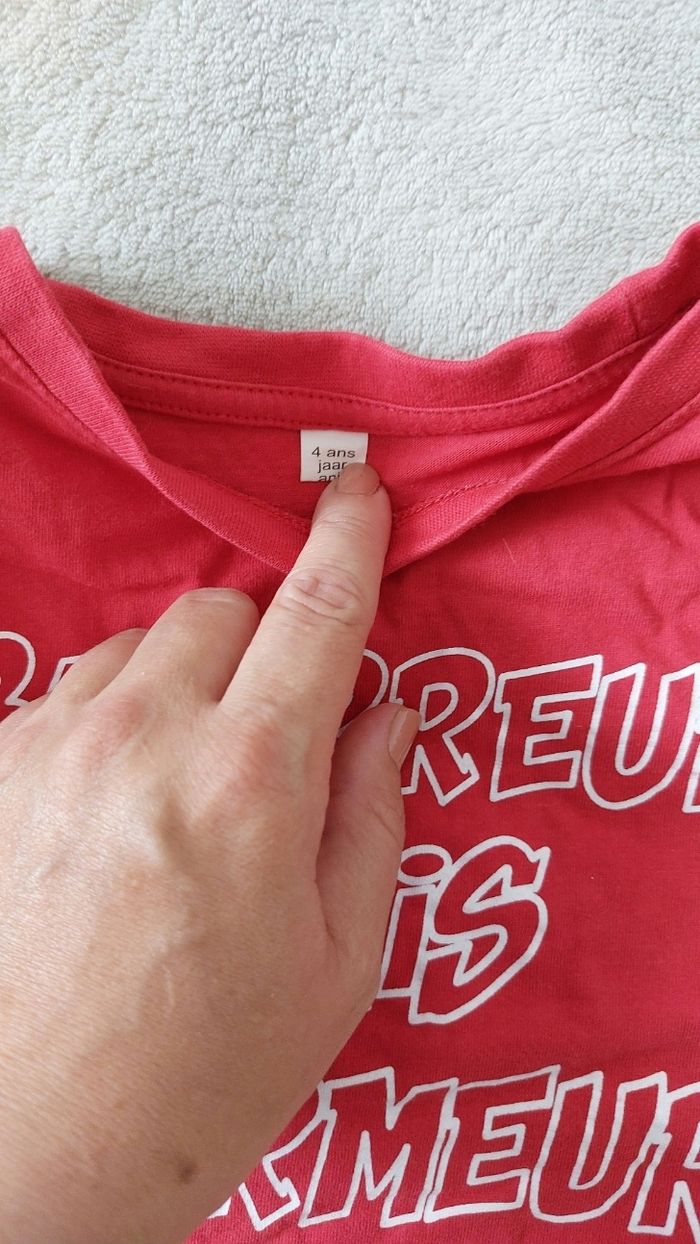 Tee shirt 4 ans - photo numéro 2