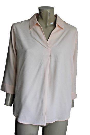 tunique blouse coule rose très pâle manches 3/4 marque uniqlo  taille indiquée S = 36/38/40