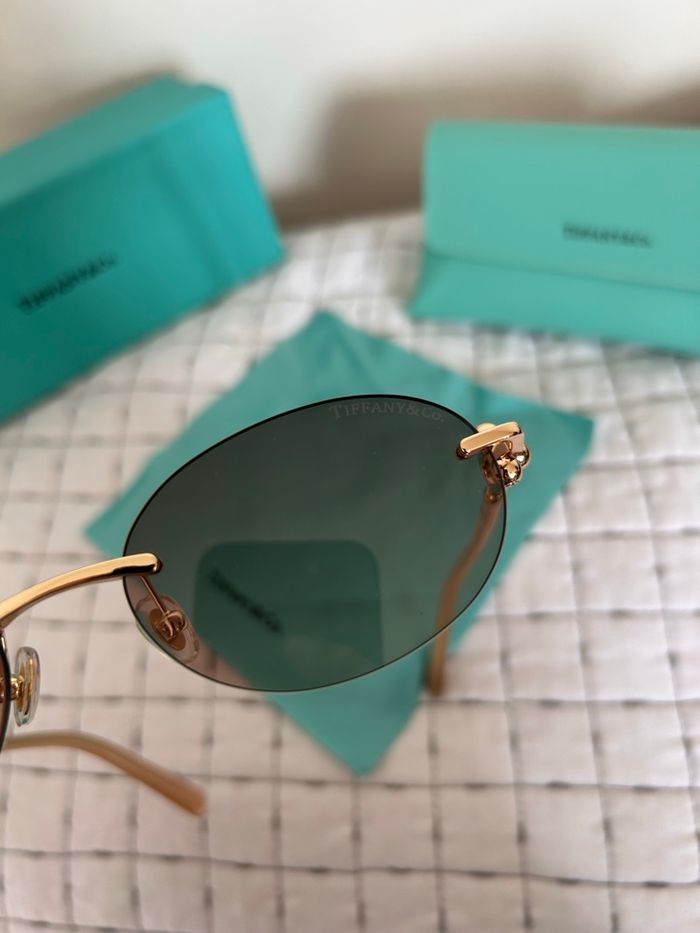 Lunette de soleil Tiffany  and co. - photo numéro 4