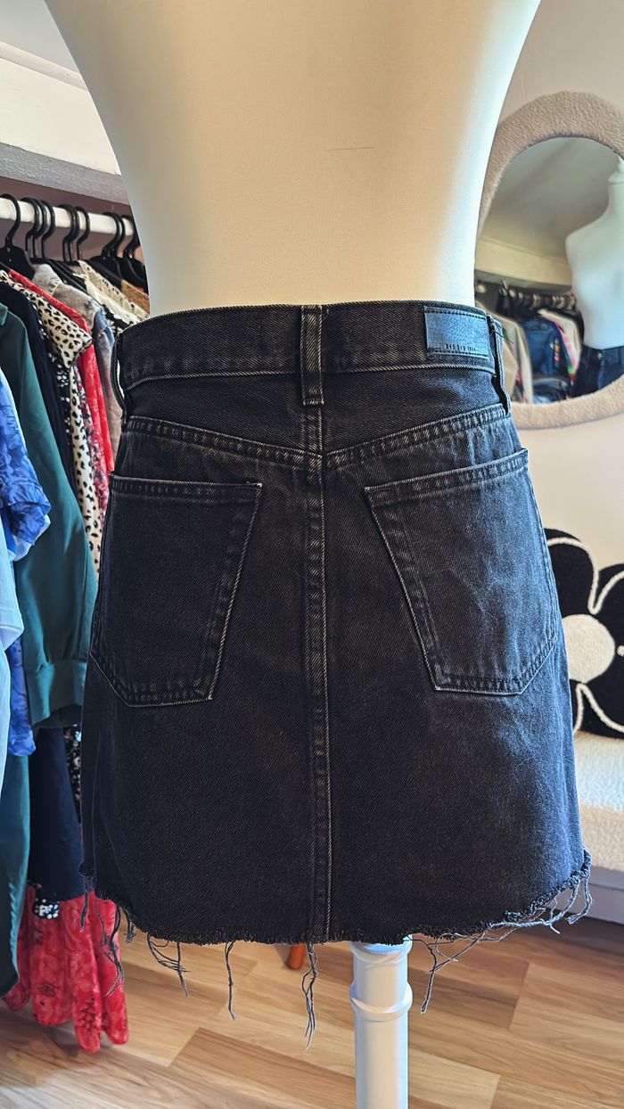 Jupe en jean noire Mango T36 - photo numéro 2