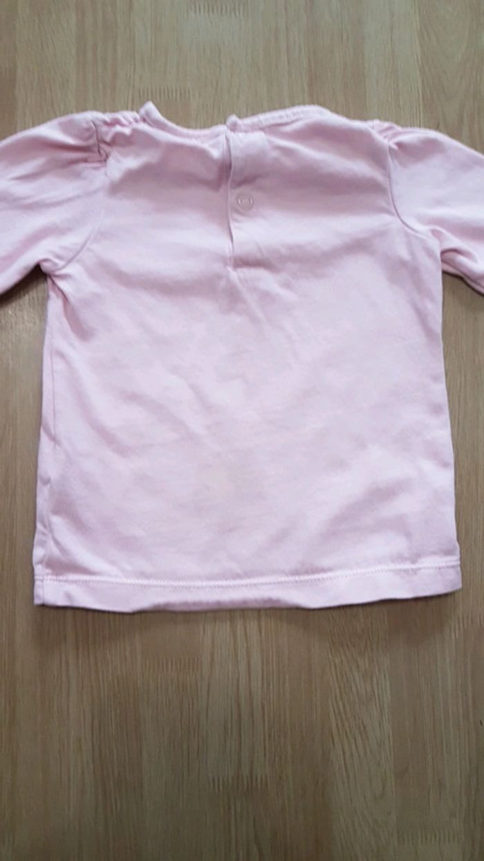 T shirt rose 18 mois - photo numéro 3