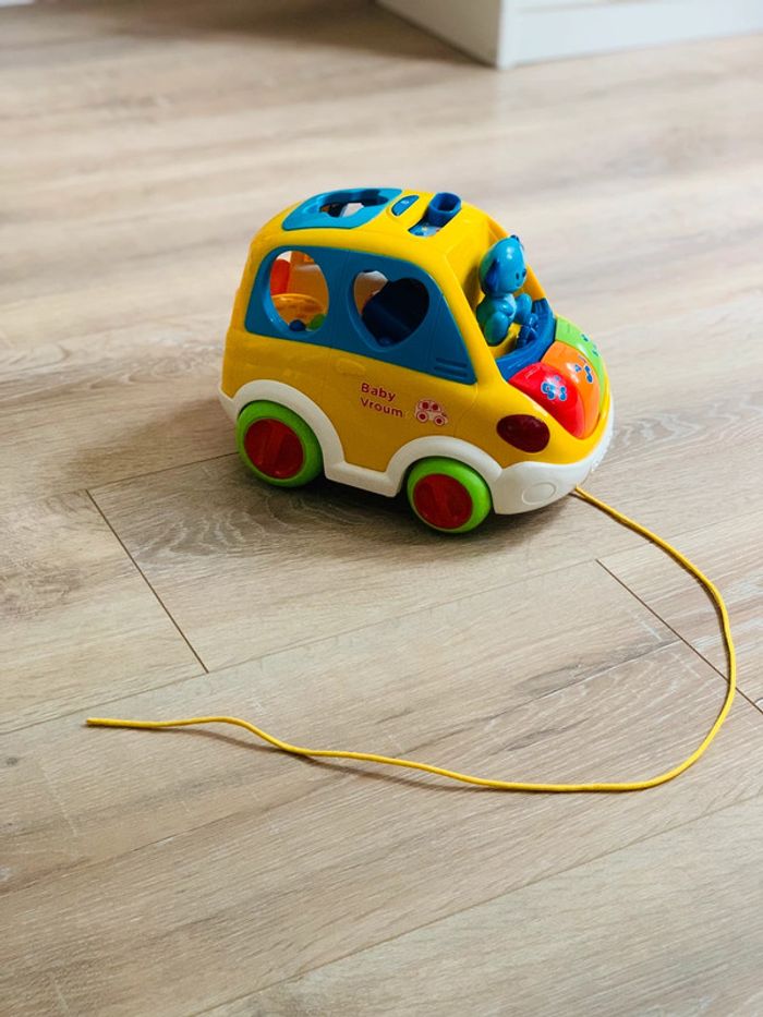 Voiture baby vroum de chez vtech