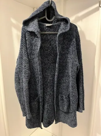 Veste longue capuche sans boutonnière Yessica