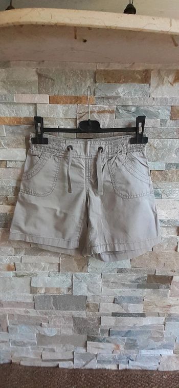 Short gris clair T 34