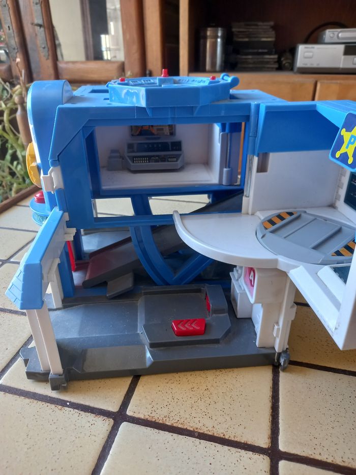 Robo car poli quartier général - photo numéro 6