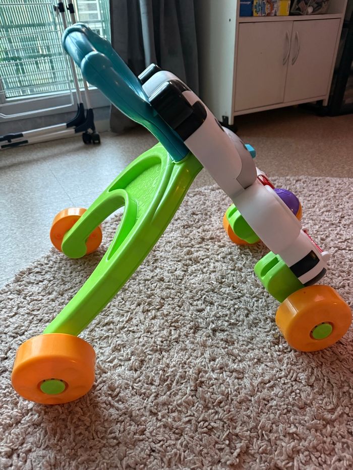Trotteur zèbre Fisher price - photo numéro 4