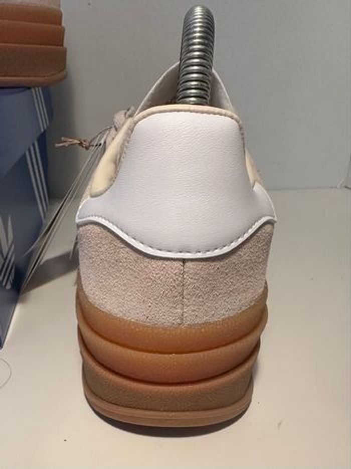 Adidas Gazelle Bold wonder white gold-met Exclusive FTL - 38 - photo numéro 4