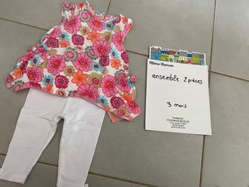 Ensemble fille 3 mois