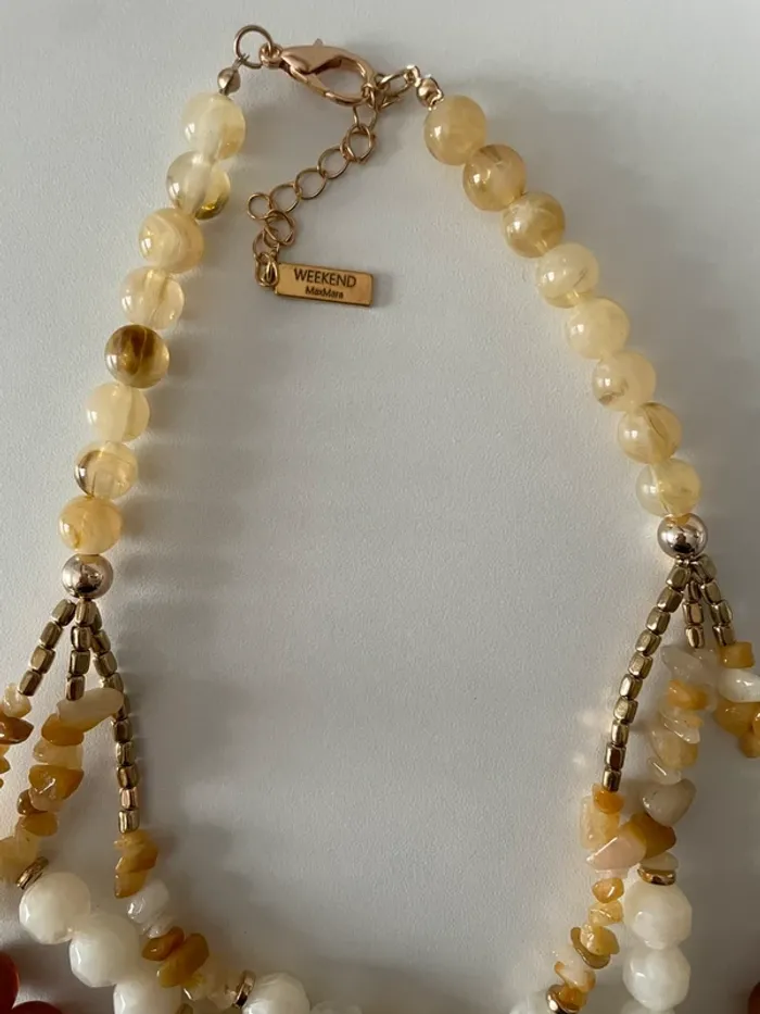 Collier Weekend MaxMara en pierres naturelles tons miel et crème - photo numéro 6