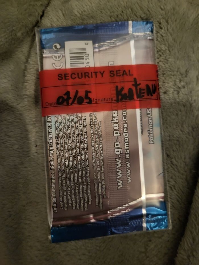 Booster pokemon - photo numéro 2