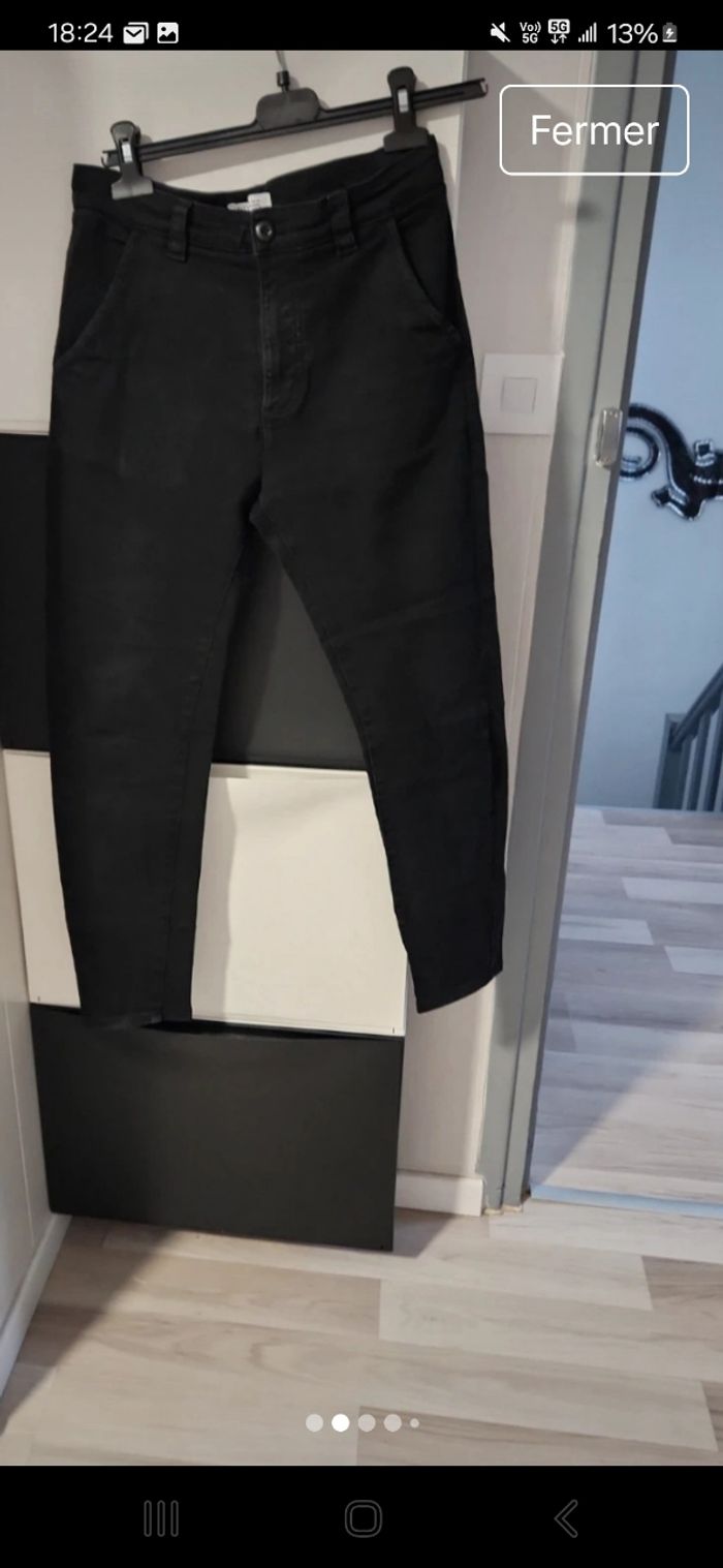 Jean noir taille 38 - photo numéro 2