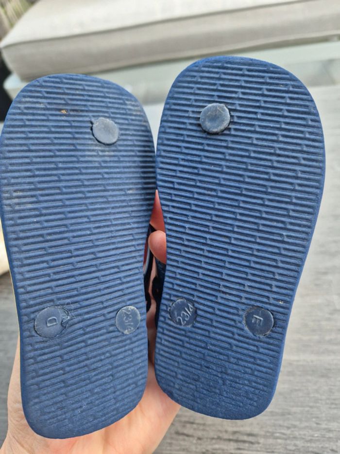 Tongs Havaianas bleue 25/26 - photo numéro 3