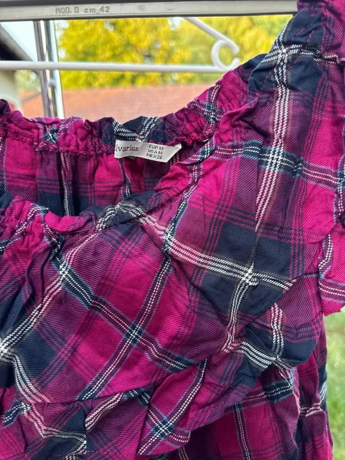 Très joli haut stradivarius neuf  taille S/M - photo numéro 3
