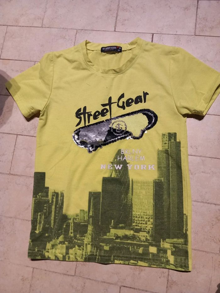 T-shirt "Street Gear" (T. 8 ans)