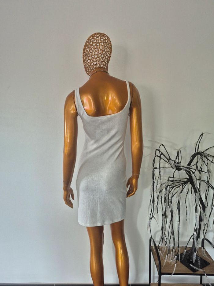 Robe Blanche - photo numéro 2