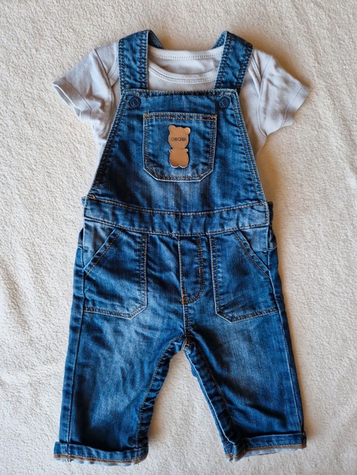 Superbe salopette souple obaibi 6 mois couleur jean