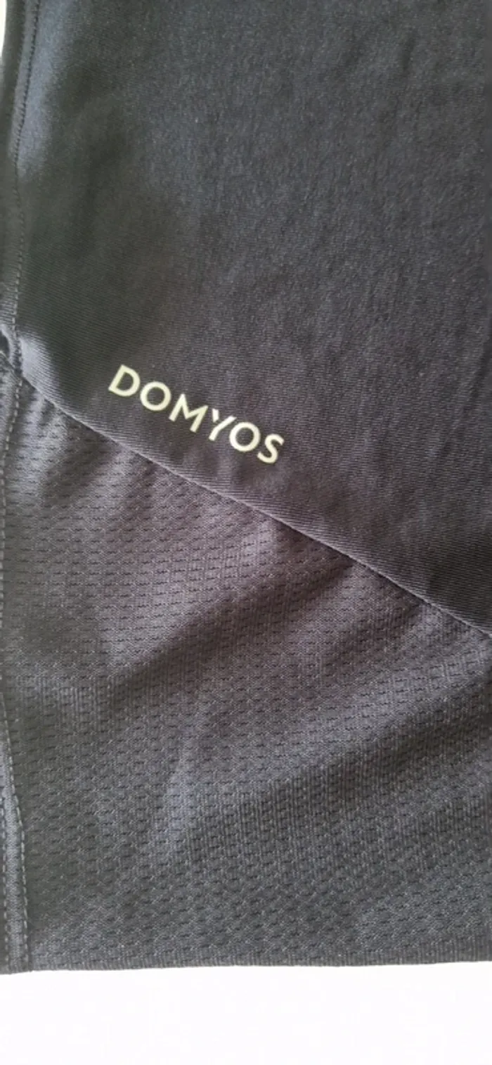 Debardeur Domyos Taille 42 - photo numéro 4