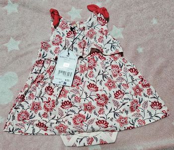 Robe à fleurs marque Sergent Major taille 3 mois neuve avec étiquette. Collection 2024