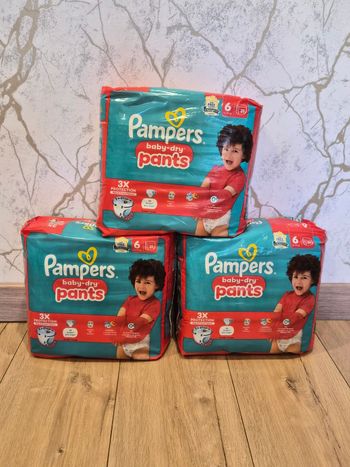 Lot de 3 paquet de couche Pampers baby dry pants taille 6