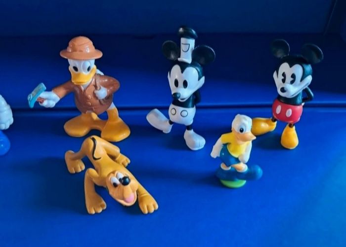 Figurines personnages de dessins animés *Mickey* - photo numéro 3