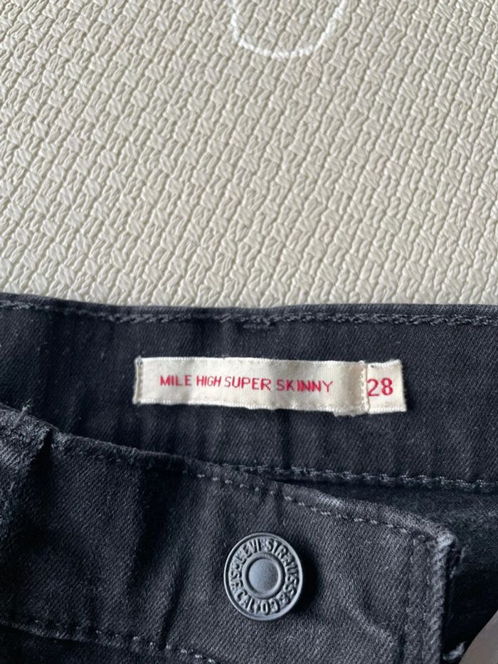 Jean levi’s high super skinny 28 - photo numéro 3