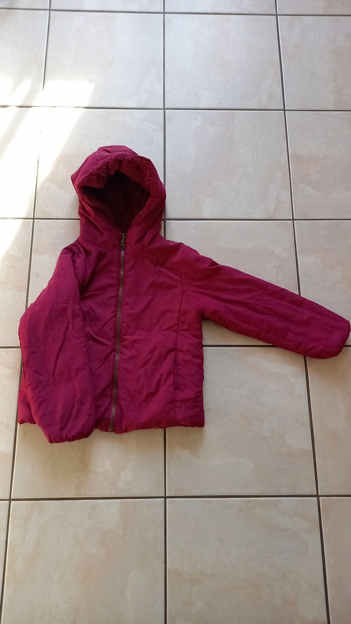 Blouson/doudoune à capuche réversible T.6 ans - photo numéro 2