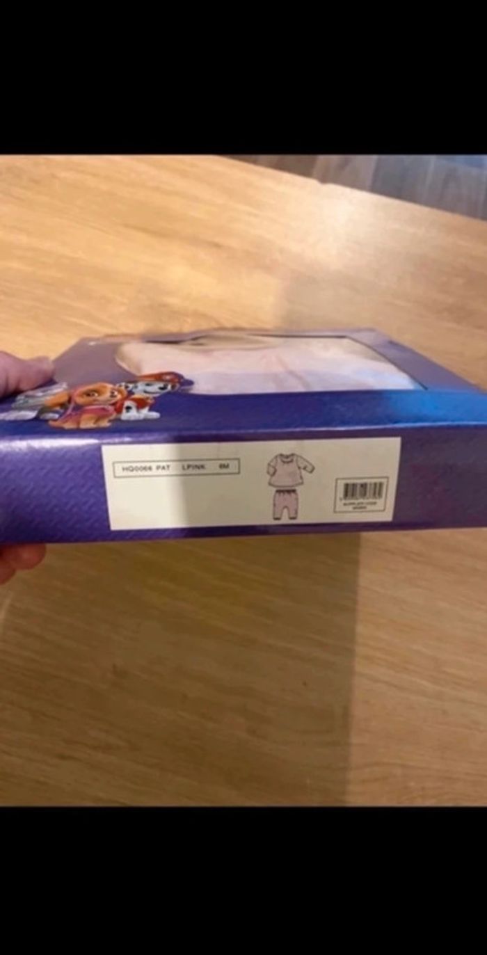 Patte patrouille : Pyjama 2 pièces taille 6 mois neuf - photo numéro 8