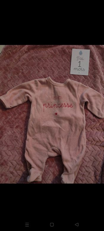 Pyjama 1 mois