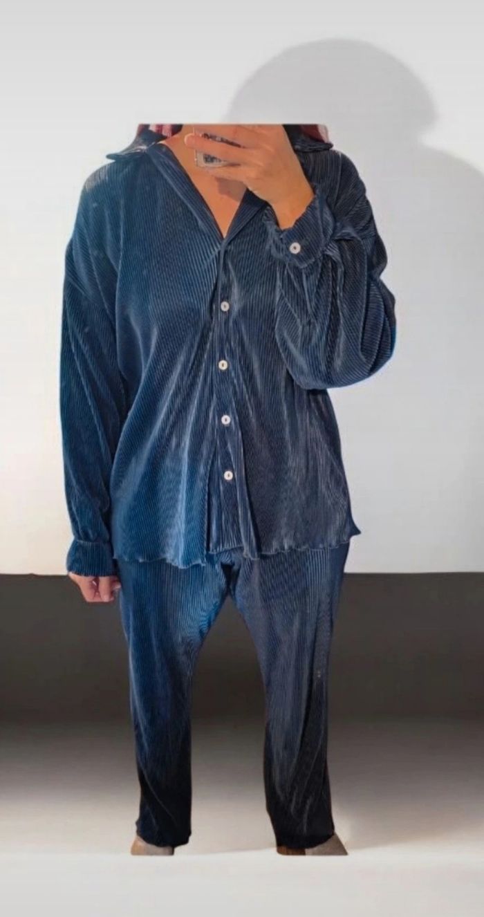 Ensemble pantalon et chemise - photo numéro 2