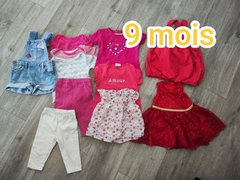 Lot de 11 vêtements - 9 mois 