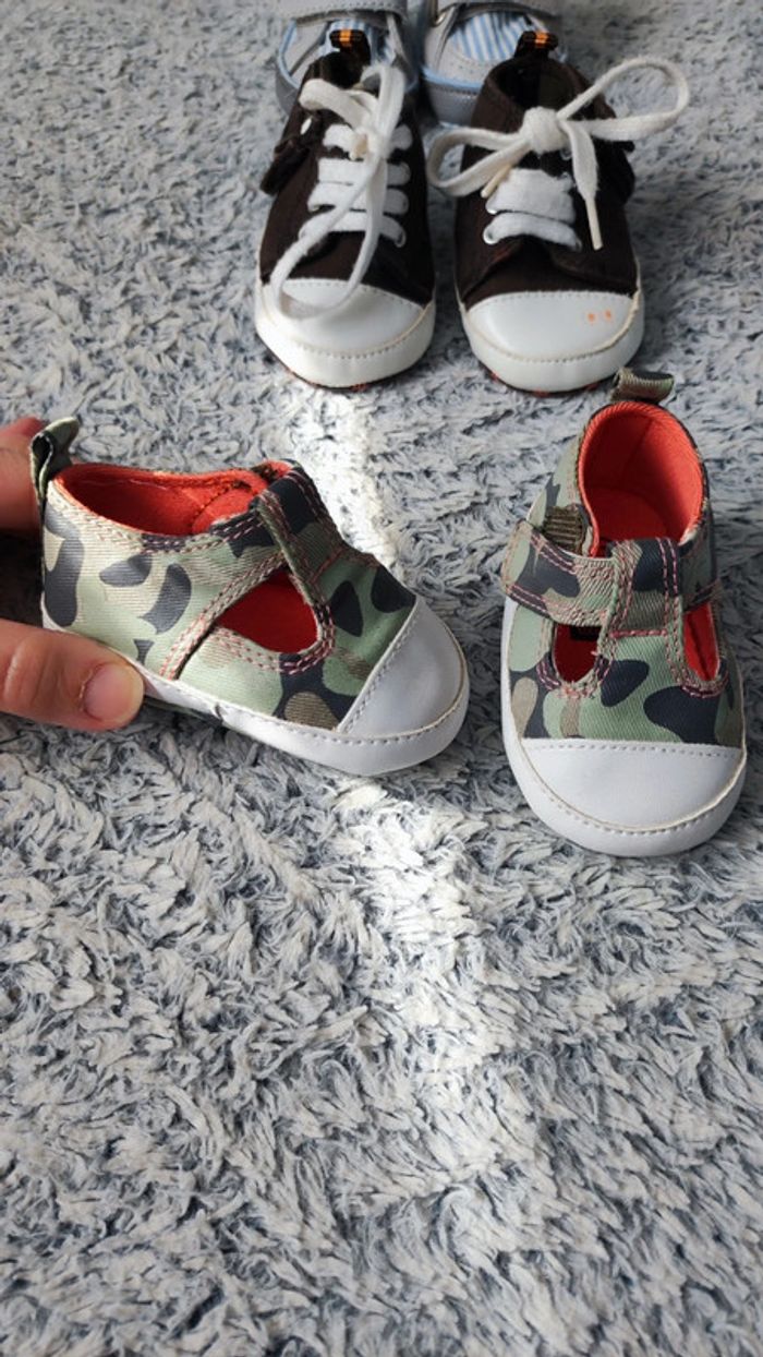 Lot Chaussures 3/6 mois - photo numéro 2