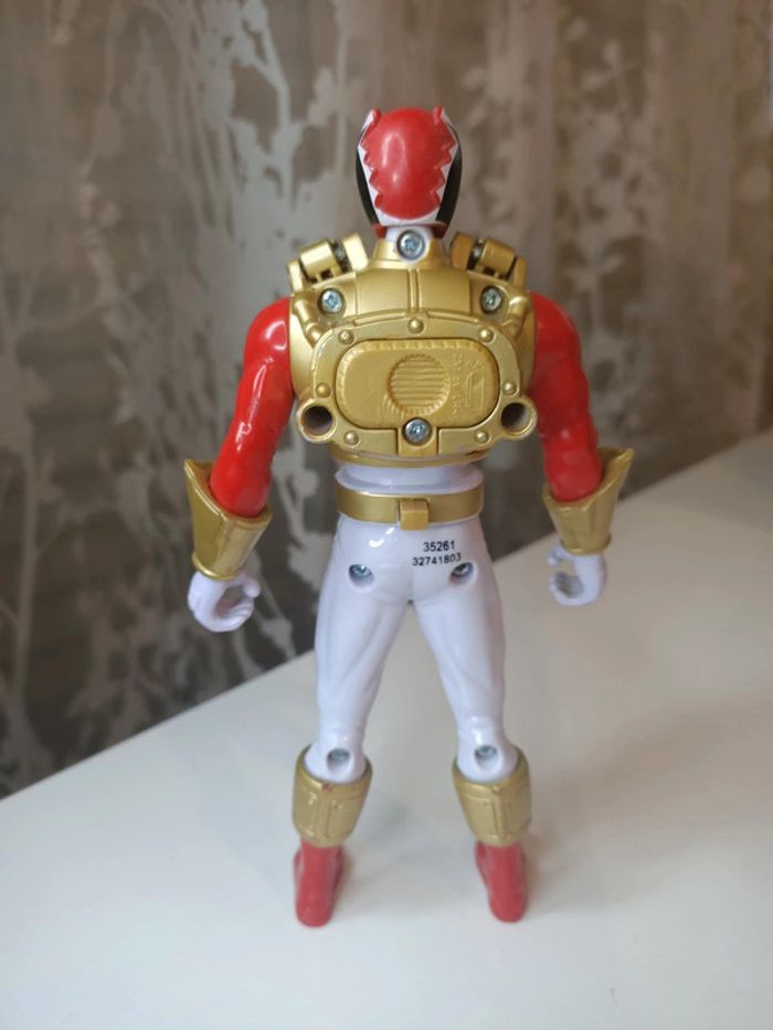Figurine Bandai Power Rangers 2013 Megaforce Ultra Morphin Red 16cm - photo numéro 2