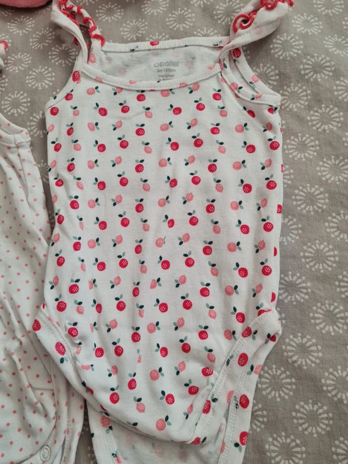 Lots de 3 bodies à bretelles 3 mois obaibi - photo numéro 6