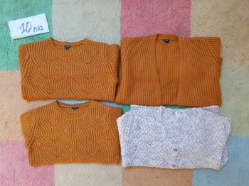 Lot 4 pulls en laine  - Automne/ Hiver - Fille - 10 ans - TBE