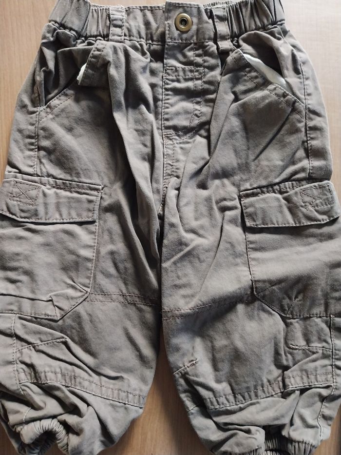 Lot pantalons bébé 12 mois - photo numéro 4