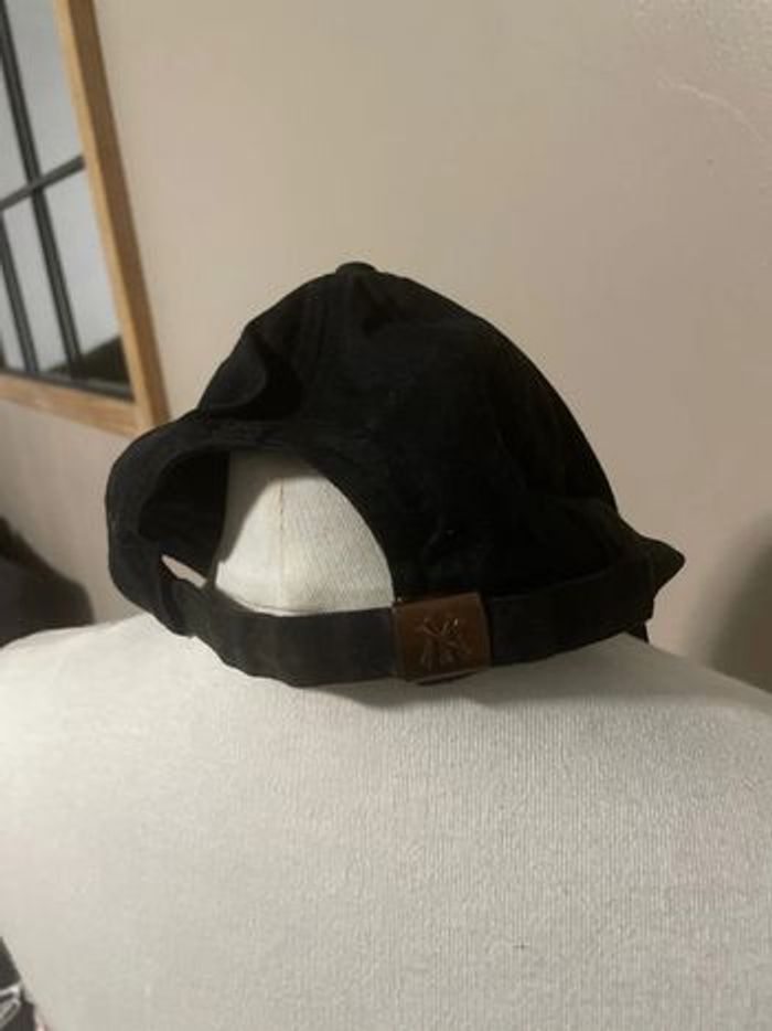 Casquette New Era noire - photo numéro 2