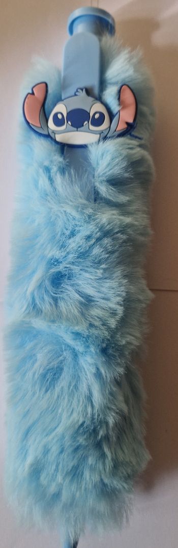 Stylo duveteux Stitch