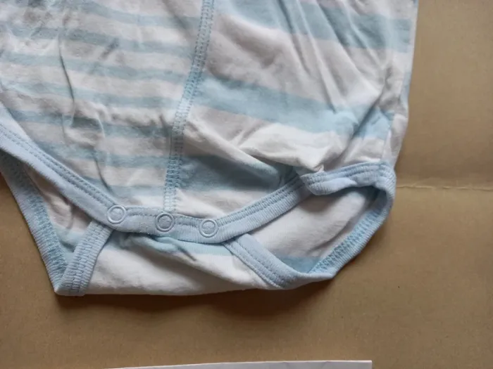 Body SM 6 mois - photo numéro 4