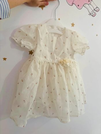 Robe H&M, bébé fille taille 12-18 mois