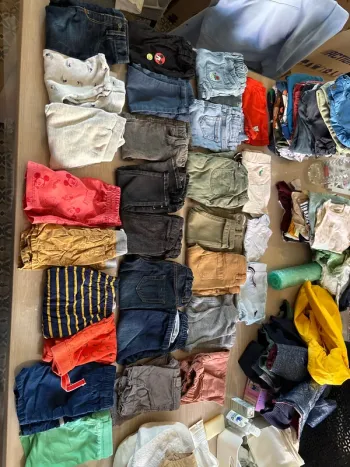 Lot de 28 bas 12 mois