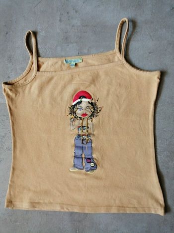 Débardeur beige longueur 46 cm largeur 38 cm  Taille M-L Eden girl Neuf
