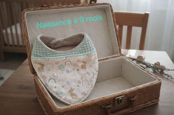 Bavoir bandana Naissance à 9 mois Création fait main artisanale 