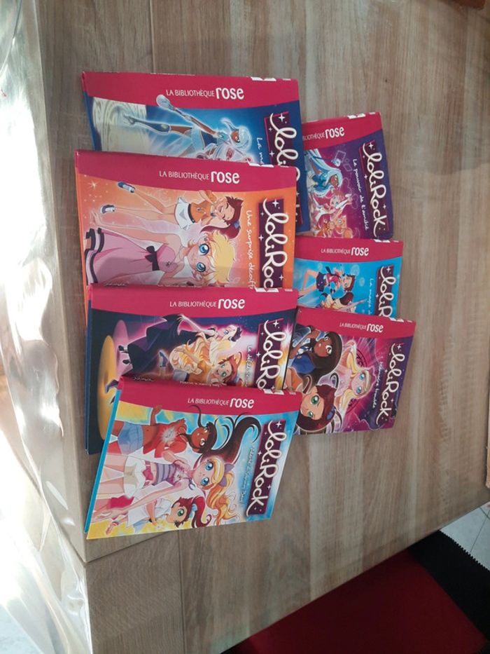 Livre LoliRock - photo numéro 2